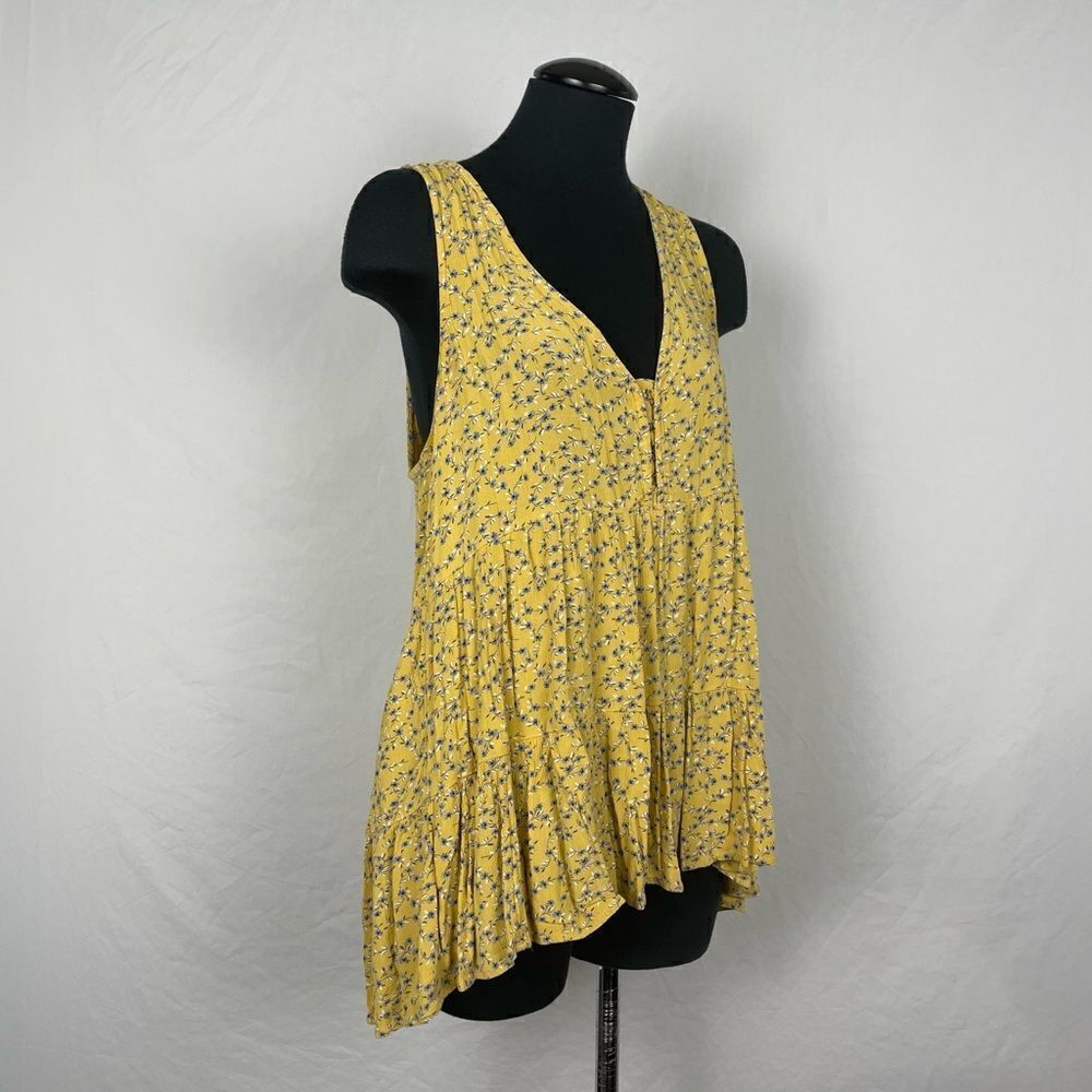 American Eagle‎ Outfitter’s Yellow Blue Floral Tank - Women’s M - Picture 2 of 9